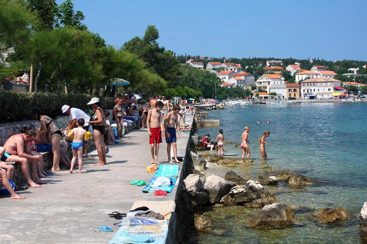 Apartments By The Sea Silo, Krk - 18719 Croatia